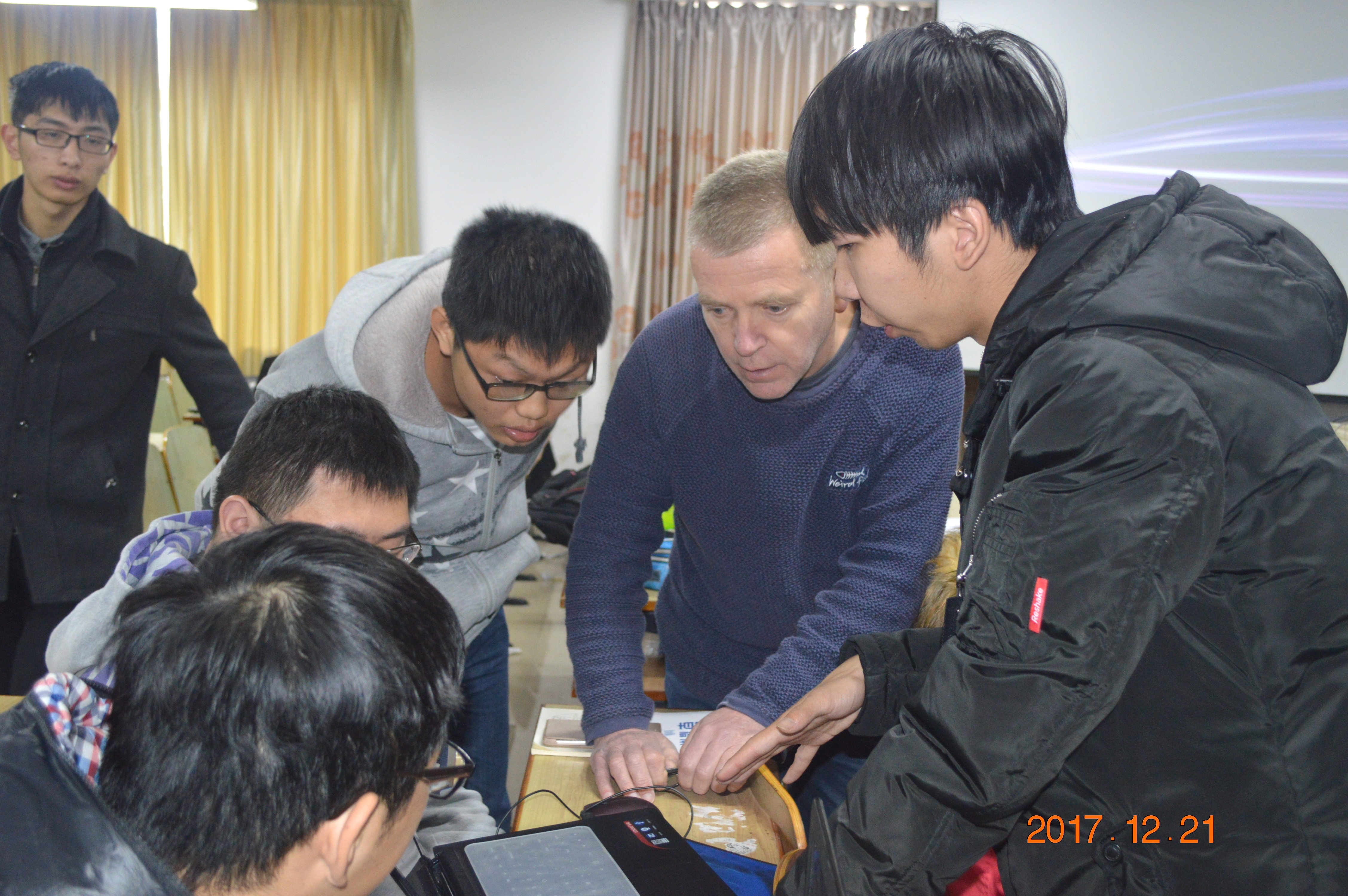 UHI���Robert Kay��У�ڿ�